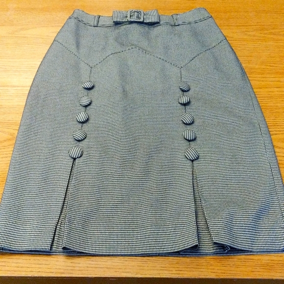L'ecole Des Femmes Houndstooth Skirt - Picture 2 of 13